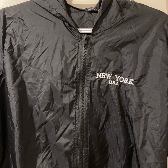 Brandy Melville rain jacket - Picture 2 of 5